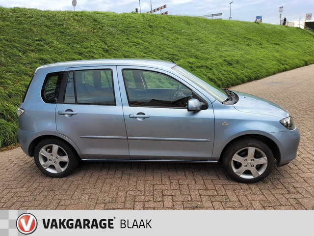 Foto 6 van Mazda 2 1.4 Touring + Airco