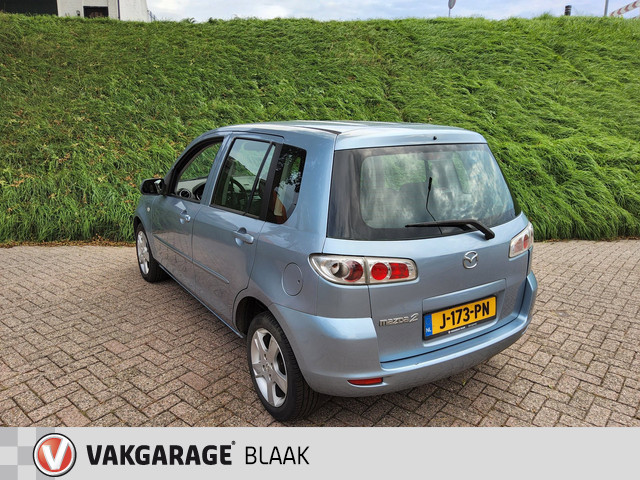 Foto 7 van Mazda 2 1.4 Touring + Airco