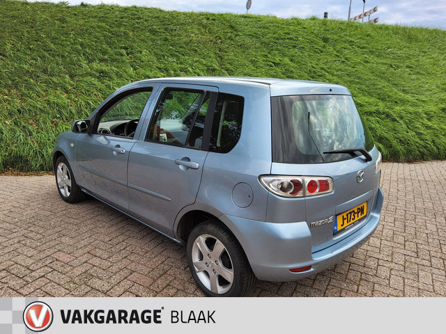 Foto 8 van Mazda 2 1.4 Touring + Airco