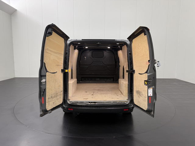 Foto 5 van Ford Transit Custom 2.0TDCi 130PK Automaat Limited | Dakdragers | Multimedia | Camera | Airco | Crui