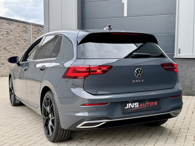 Foto 7 van Volkswagen Golf 1.5 TSI *R-Velgen* Delfingrau / Adapt. Cruise / IQ light / Apple Carplay / Stoelverw