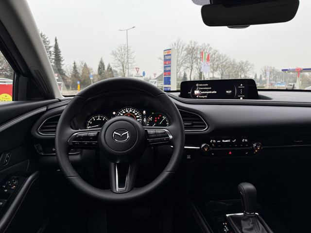 Foto 9 van Mazda CX-30 2.0 e-SkyActiv-X M Hybrid Homura | 6 JAAR FABRIEKSGARANTIE | 4-SEIZOENBANDEN | 186PK SKY