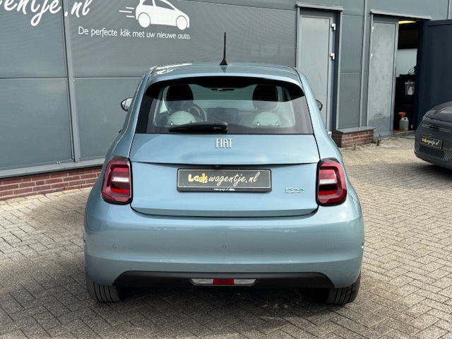 Foto 7 van Fiat 500 e 3+1 La Prima 42 kWh *extra deur *camera *carplay