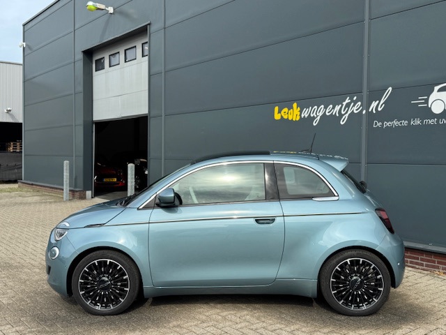Foto 6 van Fiat 500 e 3+1 La Prima 42 kWh *extra deur *camera *carplay