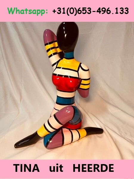 Foto 8 van Eetkamerstoelen met biezenmatten + bijpassende tafel van 190 x 80 x 8 Cm. dik