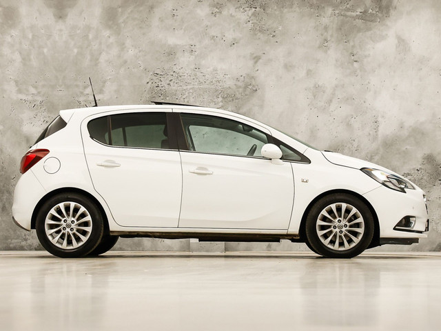 Foto 8 van Opel Corsa 1.0 Turbo Sport (SCHUIFDAK, 5 DEURS, STOELVERWARMING, PARKEERSENSOREN, SPORTSTOELEN, GETI