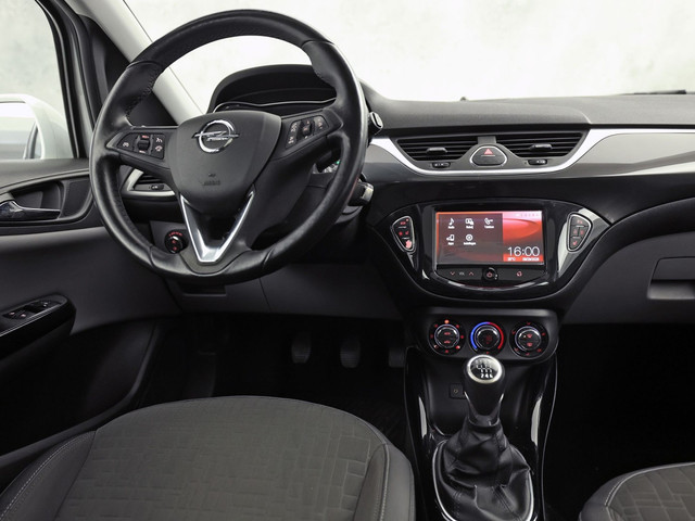 Foto 4 van Opel Corsa 1.0 Turbo Sport (SCHUIFDAK, 5 DEURS, STOELVERWARMING, PARKEERSENSOREN, SPORTSTOELEN, GETI