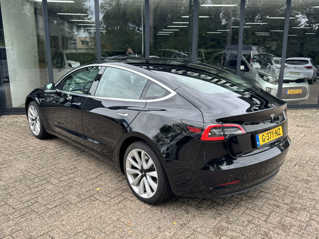 Foto 4 van Tesla Model 3 Standard RWD Plus 60 kWh*82%SOH*Marge*EXPORT*