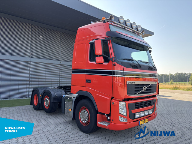 Foto 3 van Volvo FH 420 6x2/4 Xenon + Koelkast (bj 2012, automaat)