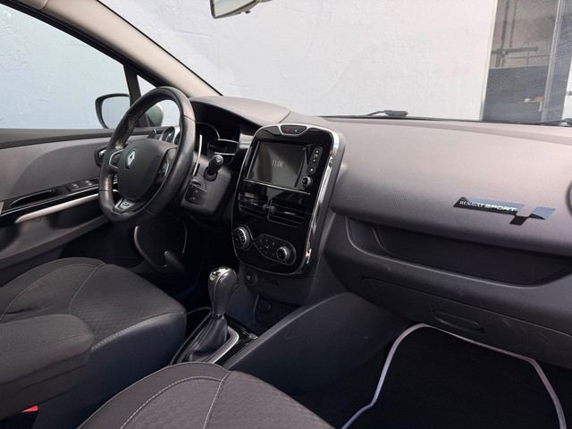 Foto 3 van Renault Clio Estate 1.2 GT Automaat