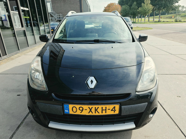 Foto 4 van Renault Clio Estate 1.5 dCi Collection - Clima - Cruise -