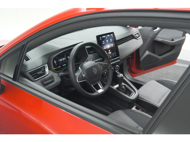Foto 10 van Renault Clio TCe 90 GPF Techno | 360 Camera | Adaptieve Cruise Control | 9.3 Inch Groot Scherm