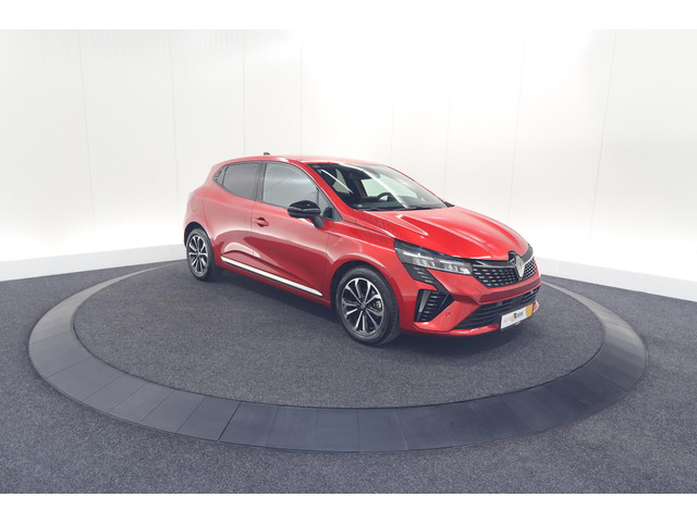 Foto 6 van Renault Clio TCe 90 GPF Techno | 360 Camera | Adaptieve Cruise Control | 9.3 Inch Groot Scherm