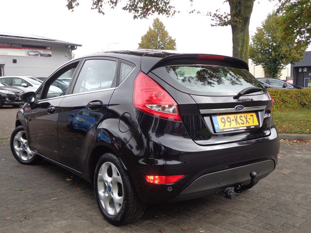 Foto 3 van Ford Fiesta 1.6i 16V Titanium 2Eig.Dealer Onderhoud