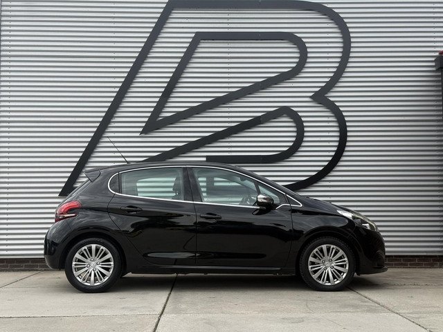 Foto 2 van Peugeot 208 1.2 PureTech Blue Lease Executive 2e Eigenaar|Navi|Carplay|PDC|Clima|Cruise|Elek ramen|L