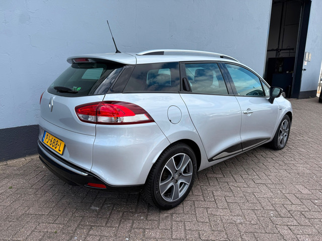 Foto 8 van Renault Clio 0.9 TCe Iconic