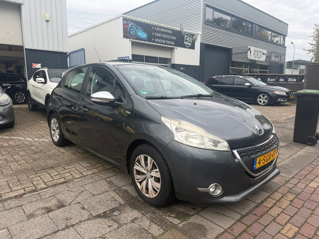 Foto 2 van Peugeot 208 1.2 VTi Urban Soul