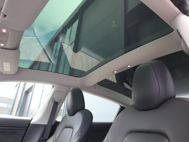 Foto 4 van Tesla Model 3 Long Range AWD 75 kWh | Refurbished accu 09-26 |