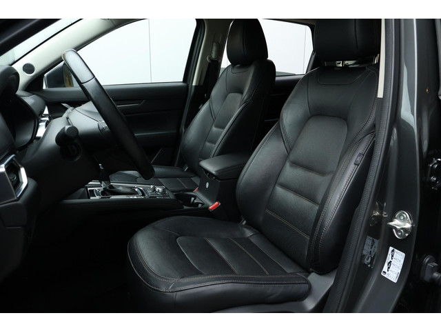 Foto 10 van Mazda CX-5 2.5 SkyActiv-G 194 GT-M 4WD / Camera / DAB / Adaptive cruise