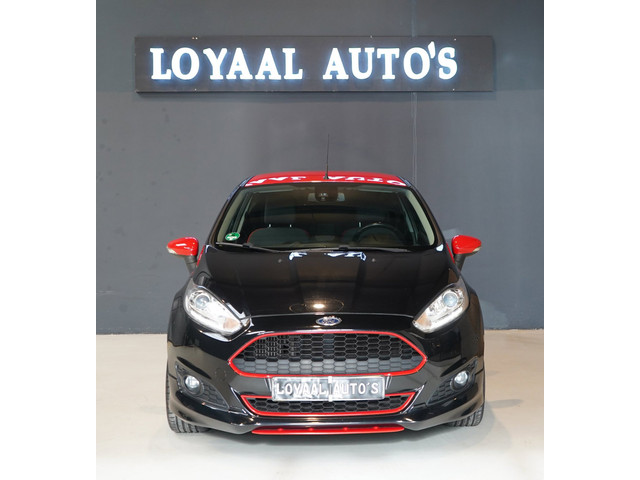 Foto 9 van Ford Fiesta 1.0 EcoBoost Red/Black Edition | CRUISE | PDC | NAP | AIRCO | APK
