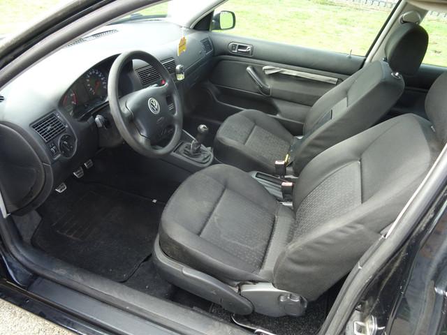 Volkswagen Golf 1.4-16V