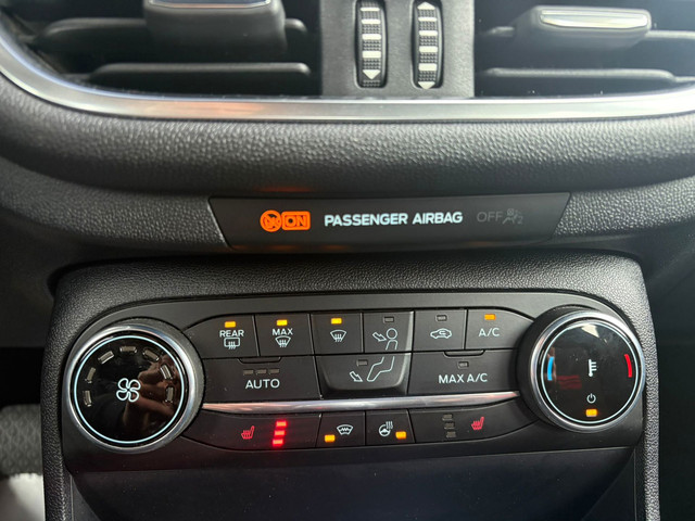 Foto 5 van Ford Fiesta 1.0 EcoBoost Hybrid ST-Line X 125pk Automaat / Stoel-Stuurverwarming / Navigatie