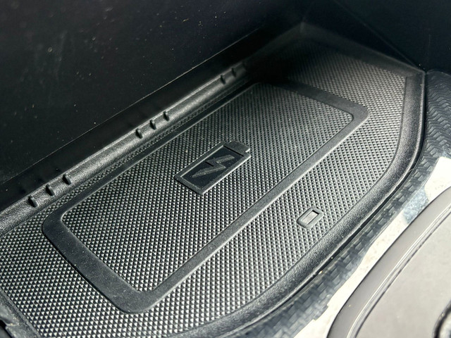 Foto 4 van Ford Fiesta 1.0 EcoBoost Hybrid ST-Line X 125pk Automaat / Stoel-Stuurverwarming / Navigatie