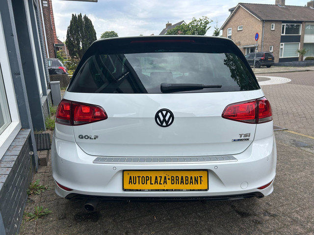 Foto 5 van Volkswagen Golf 1.2 TSI R-LINE / CLIMAT / PANODAK /PDC / STOELVW