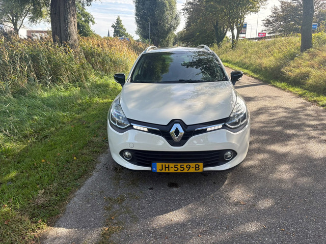 Foto 9 van Renault Clio Estate 1.2 Dynamique Airco Pdc Achter Cruise Navi Automaat Mist Lampen Voor