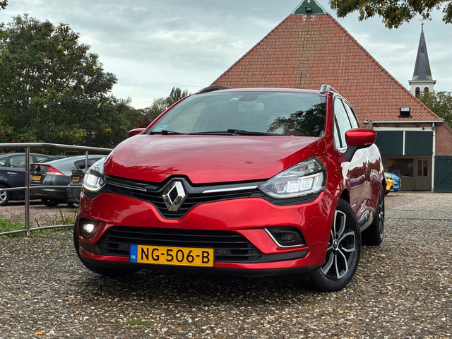 Foto 3 van Renault Clio Estate 1.2 TCe Intens | Half leder + Cruise + Clima nu € 5.975,-!!!