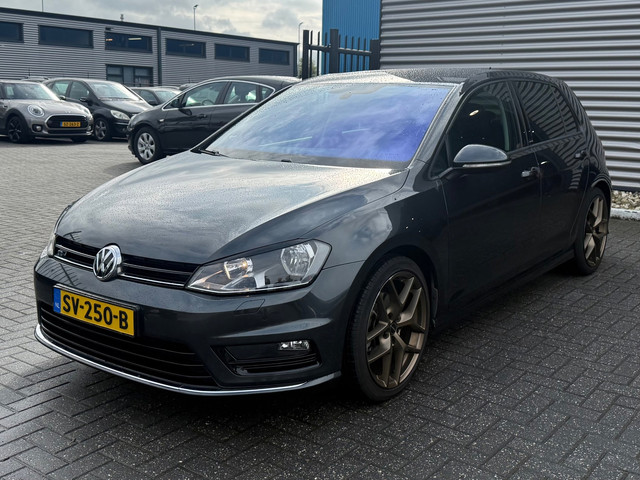 Foto 10 van Volkswagen Golf 1.4 TSI Connected Series