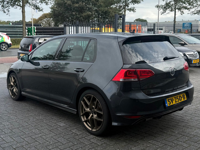 Foto 5 van Volkswagen Golf 1.4 TSI Connected Series