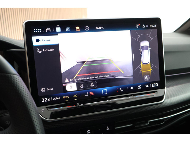 Foto 6 van Volkswagen Golf 1.5 eHybrid GTE 272pk Trekhaak Camera Stoelverwarming HUD Navigatie