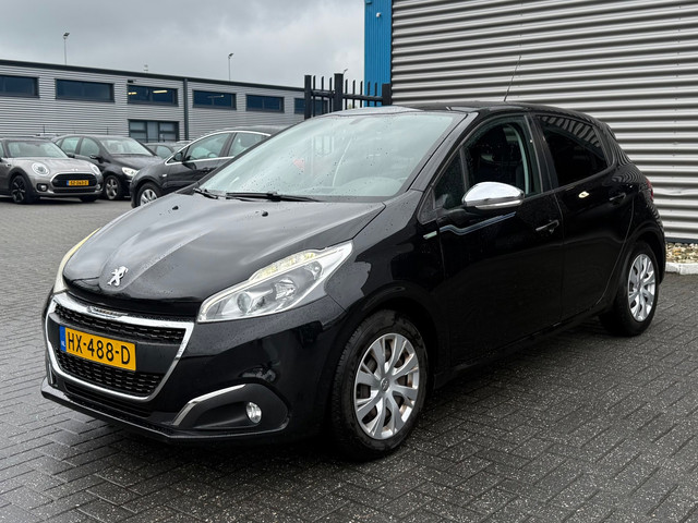 Foto 10 van Peugeot 208 1.2 PureTech Urban Soul | nieuwe Distributie.