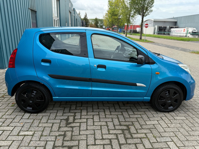 Foto 5 van Suzuki Alto 1.0 Comfort Airco Dealer onderhouden