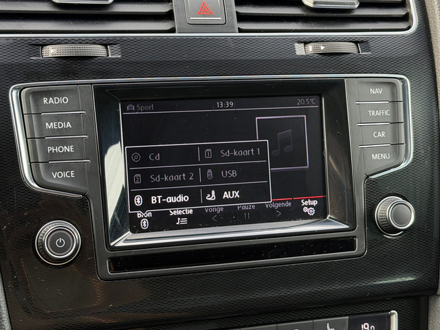 Foto 10 van Volkswagen Golf 2.0 TSI GTI Stage 1|Cruise|Camera|Stoelverwarming|Navi|LMV