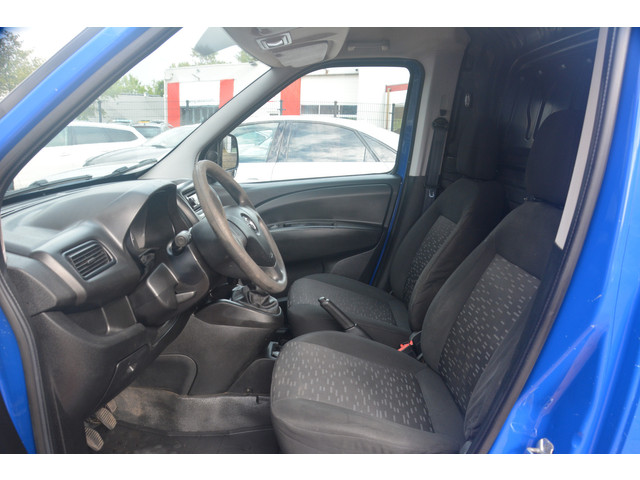 Foto 8 van Opel Combo 1.3 CDTi L1H1 ecoFLEX Edition | Airco | Elek. ramen | NL auto!! |