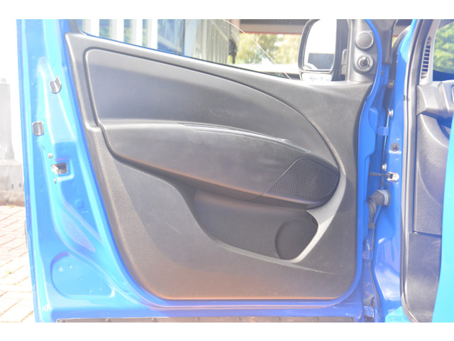 Foto 7 van Opel Combo 1.3 CDTi L1H1 ecoFLEX Edition | Airco | Elek. ramen | NL auto!! |