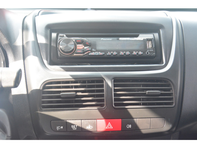 Foto 3 van Opel Combo 1.3 CDTi L1H1 ecoFLEX Edition | Airco | Elek. ramen | NL auto!! |