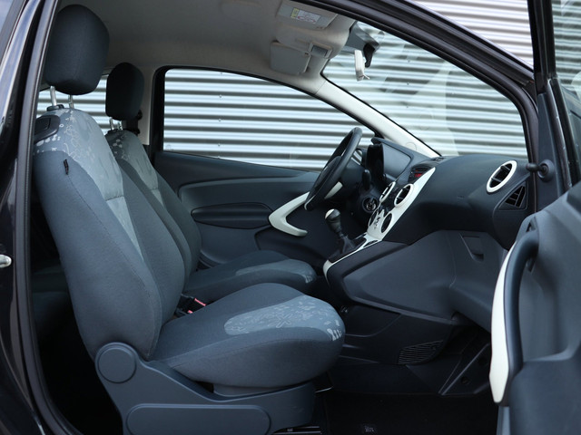Foto 3 van Ford Ka 1.2 Style *Dealeronderh.*Airco*Bluetooth*
