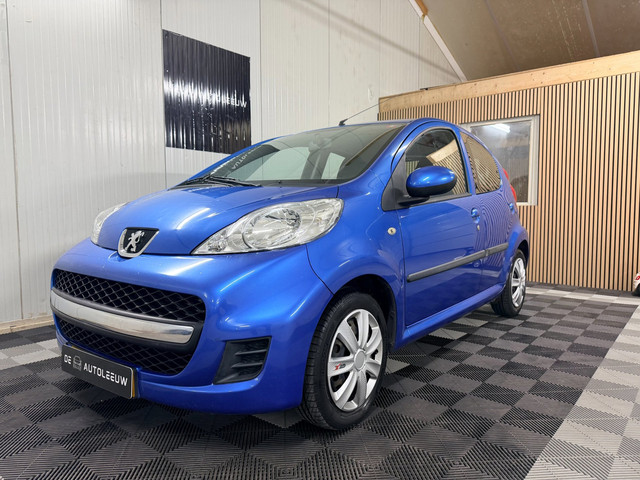 Foto 3 van Peugeot 107 1.0-12V Urban Move|Airco|NW Koppeling|NAP