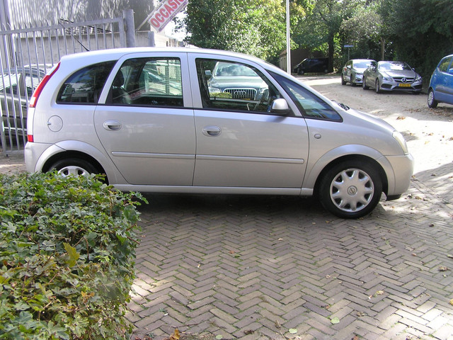 Foto 6 van Opel Meriva 1.4-16V Enjoy 205 d km nap pas airco nieuwe apk