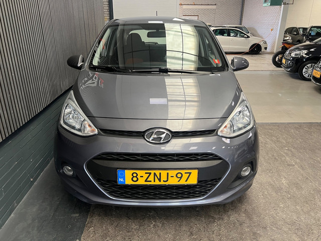 Foto 7 van Hyundai I10 1.0i Go! Airco - Nav - NAP - Cruise Cntrl - Bleutooth - Start/Stop - Goed onderhouden au