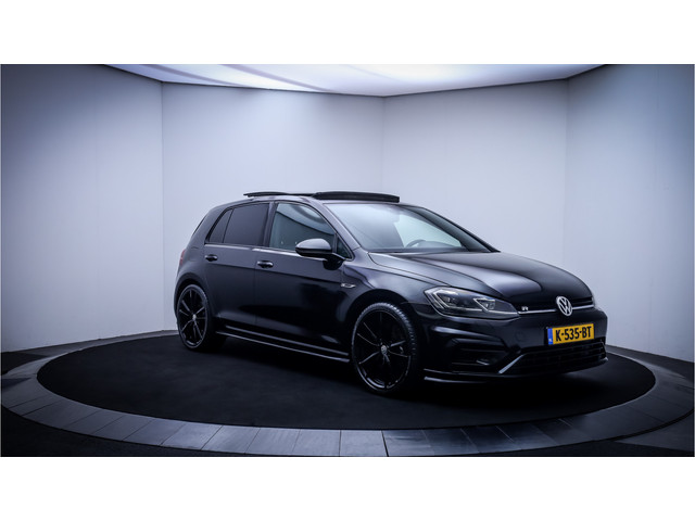 Foto 4 van Volkswagen Golf 2.0TSI 4Motion R PANO | FULL LEDER | CAMERA | KEYLESS | STOEL.VW | KEYLESS | LANE.AS