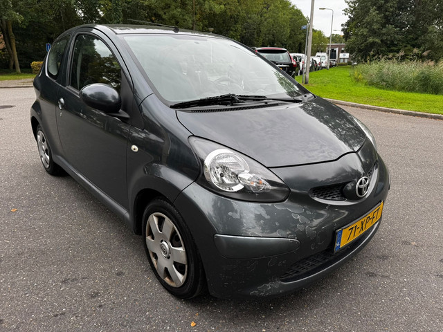 Foto 9 van Toyota Aygo 1.0-12V +|AIRCO|ELEKRAMEN|STUURBEKR|APK27-09-2027|INRUILKOOPIE