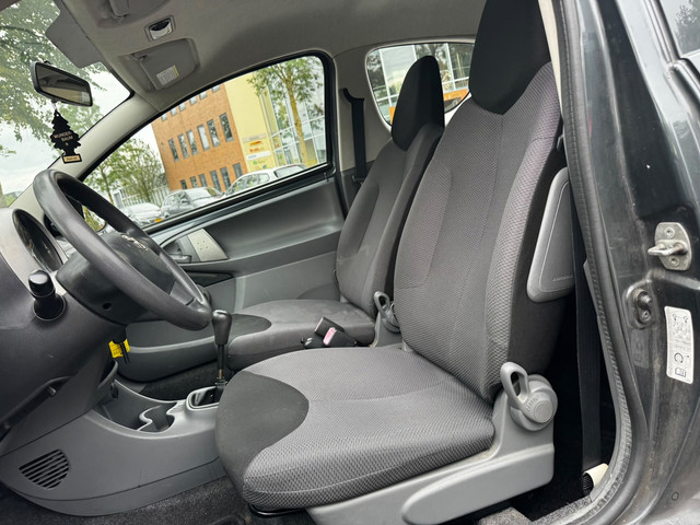 Foto 5 van Toyota Aygo 1.0-12V +|AIRCO|ELEKRAMEN|STUURBEKR|APK27-09-2027|INRUILKOOPIE