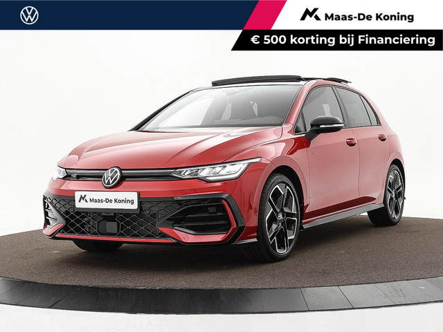 Foto 2 van Volkswagen Golf 1.5 eTSI 150pk DSG R-Line Edition · Panoramadak · Apple/Android Car Play · Camera +