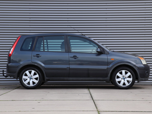 Foto 4 van Ford Fusion 1.4-16V Futura *Airco*