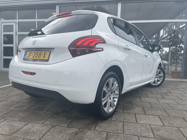 Foto 7 van Peugeot 208 1.0 PureTech Access /5 drs/Cruise/Airco/Onderhouds hist.
