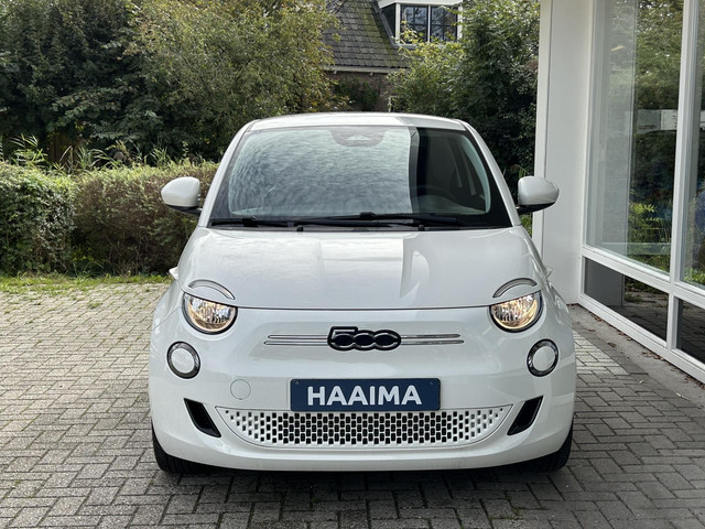 Foto 7 van Fiat 500 Urban 42 kWh | 322 WLTP Range | Cruise Control | Apple Carplay/Android Auto | Lichtmetalen